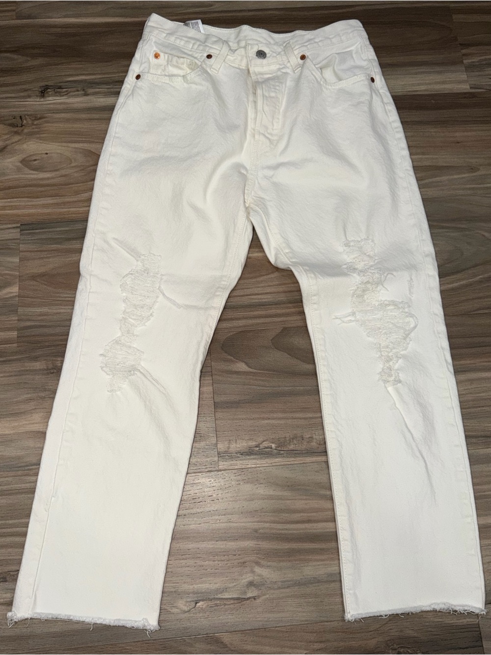 Signature by Levi Strauss White Distressed Straight Jeans